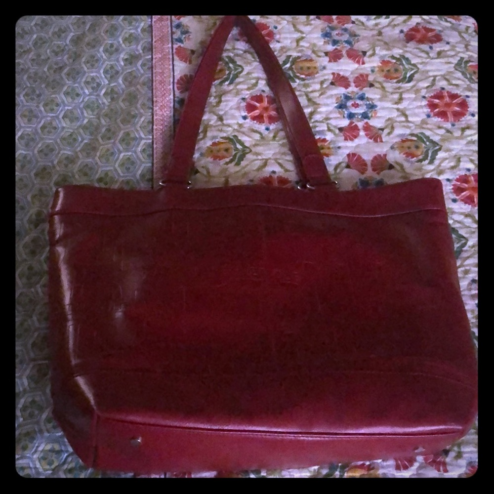 Kenneth Cole/ red/ laptop handbag